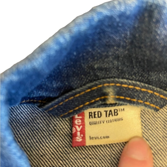 Levi’s jean jacket - Picture 4 of 4